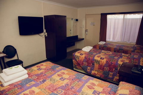 The Miners Rest Motel - Dentist Search 2