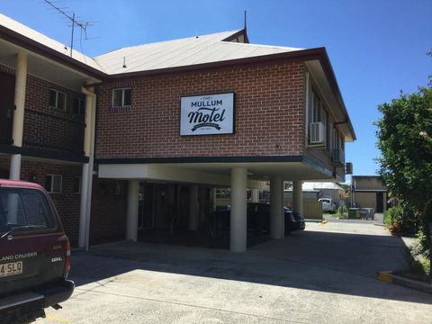 The Mullum Motel - Dentist Find 0