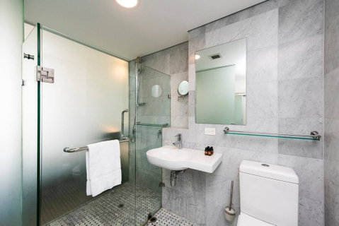 The Nest - Cosy Space On Newcastle Street With Roof Terrace - Dentist Search 3