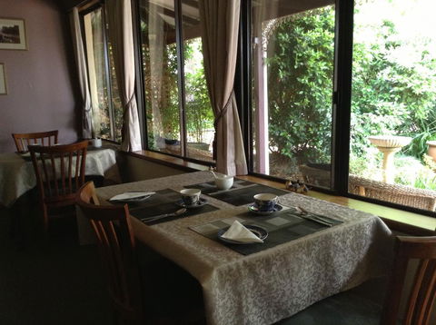 The Noble Grape Guesthouse - Dentist Find 2