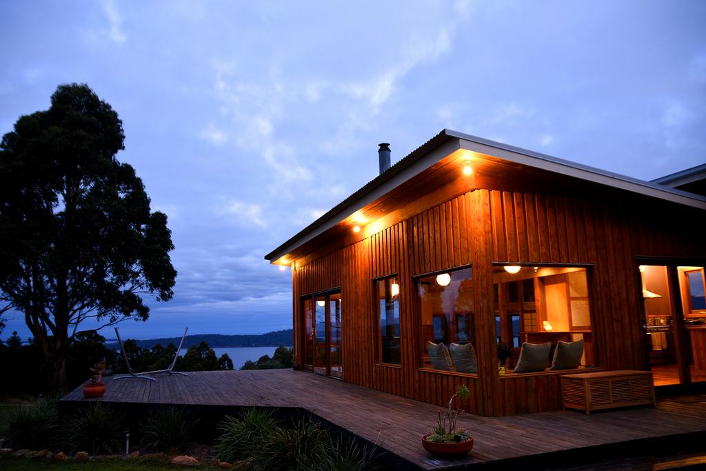 The O retreat