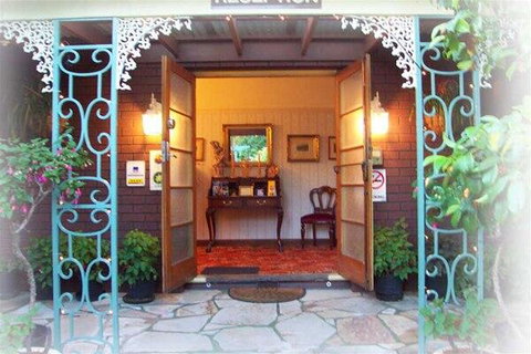The Oast Inn Formaly Rosies Inn - Dentist Search 0