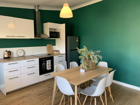 The Old Bakery Guesthouse, Harden - Dentist Find 0