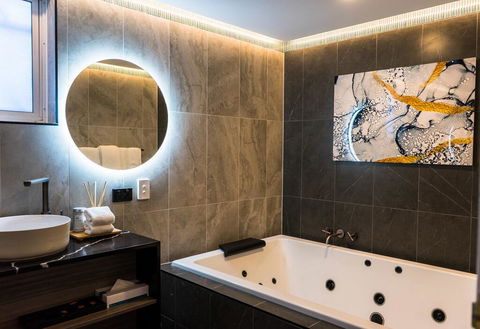 The Palms Dubbo - Town Centre Motel - Dentist Find 0