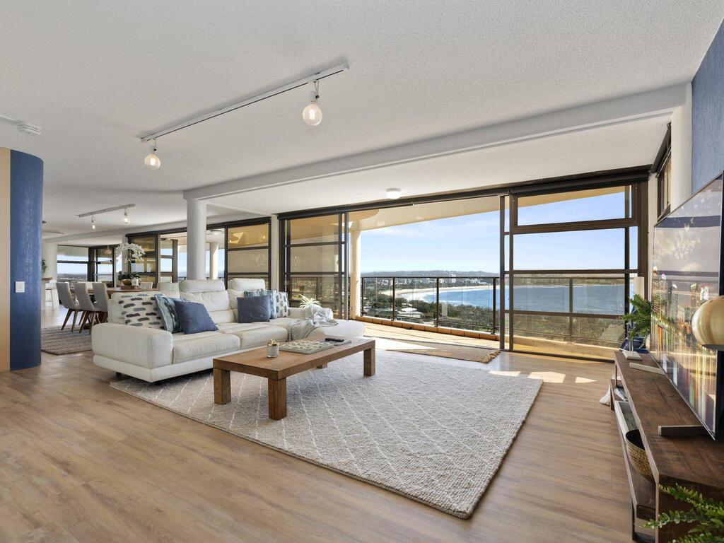 The Penthouse Point Cartwright - INSTANT HOTEL WINNER 2019