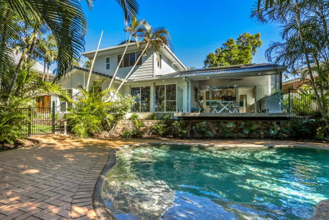 The Perfect Pet Friendly Escape, Sunshine Beach - Dentist Search 0