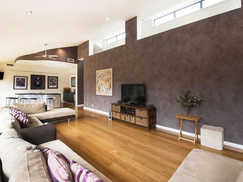 The Playhouse Casa La Playa - Dentist Search 1