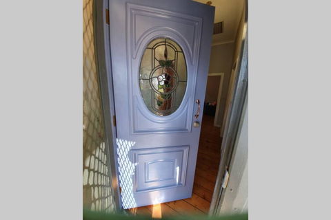 The Pool House - Dentist Search 3