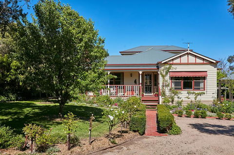 The Potters Garden B&B - Dentist Search 0