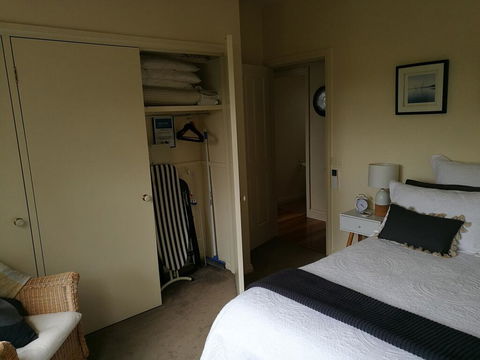 The Potters Garden B&B - Dentist Search 1