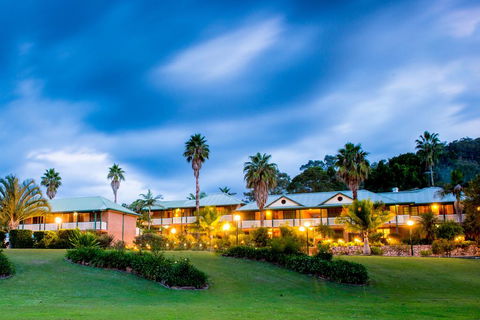 The Retreat At Wisemans - Dentists Australia 0