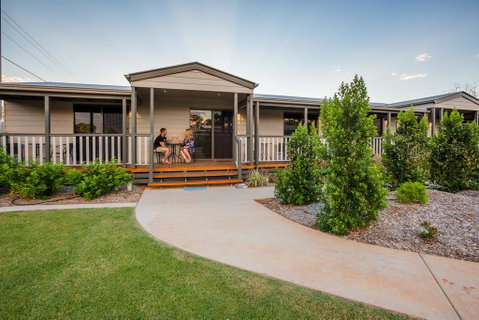 The Rocks Motel - Dentists Australia 0