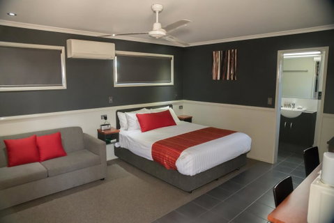 The Rocks Motel - Dentists Australia 1