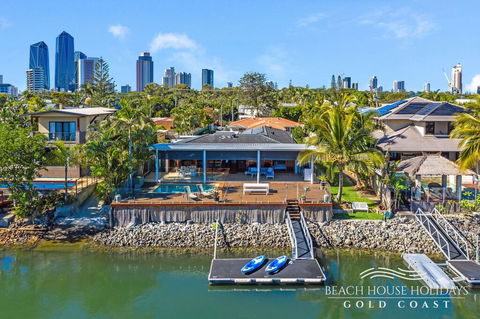 The Savoy Beach House - Dentist Search 0