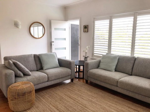 The Seaside Beachhouse Mollymook - Dentist Search 3