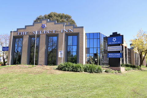 The Select Inn Penrith - Dentists Australia 0