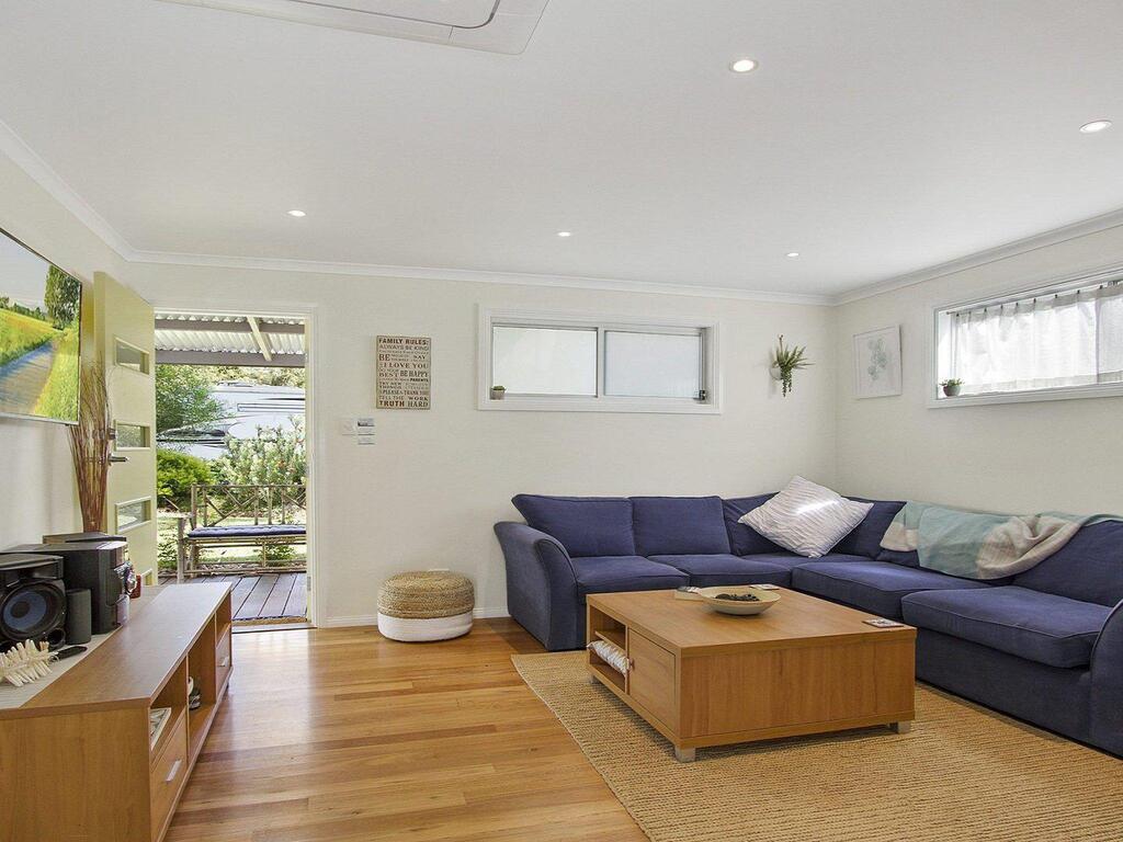 The Shabby Shell - fresh and inviting