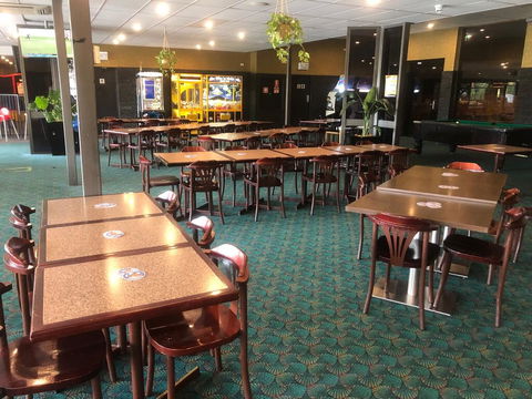 The Sportsman's Hotel - Dentists Australia 3