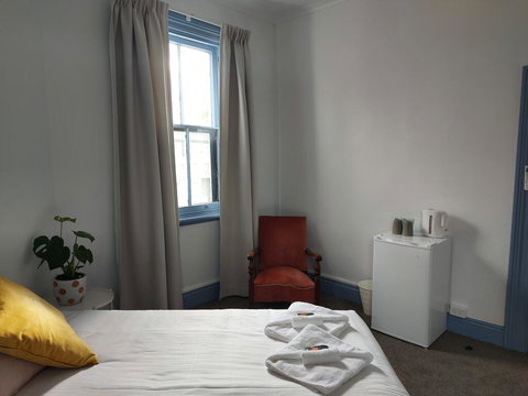 The Victoria Bathurst - Dentist Find 2