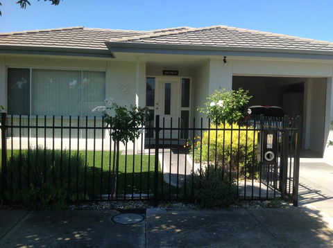 The Villa Kyabram - Dentist Search 0