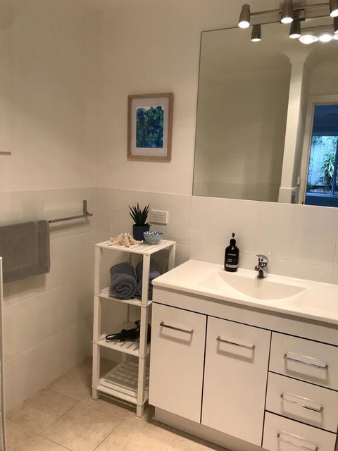 The Villa Shelly Beach - Dentist Search 3