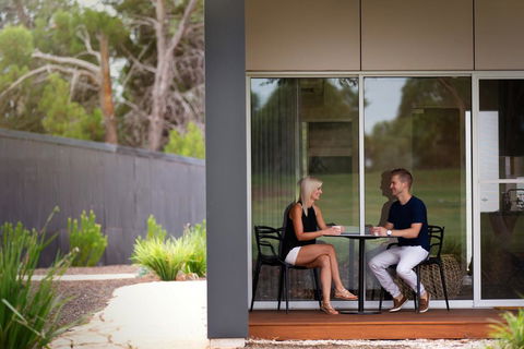 The Villas - Dentist Find 3