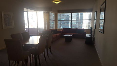 Three Bedroom @ Paramount - Dentist Find 2