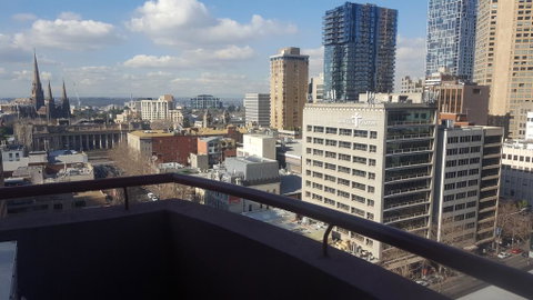 Three Bedroom @ Paramount - Dentist Find 0