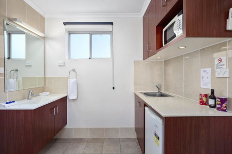 Thunderbird Motel Yass - Dentist Search 3