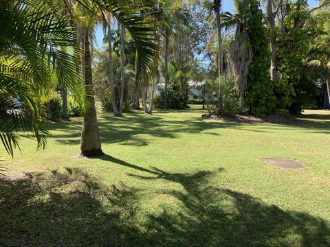 Tin Can Bay Motel - Dentist Find 3