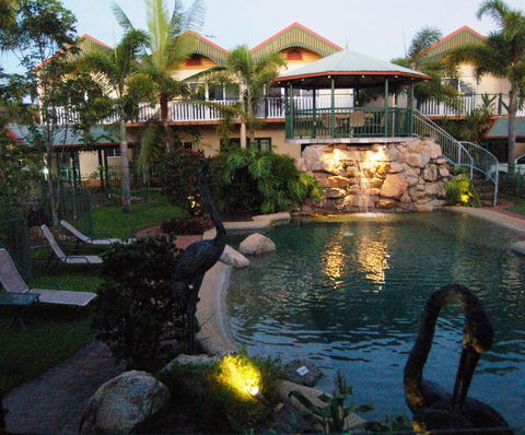Tinaroo Lake Resort - Dentist Find 0