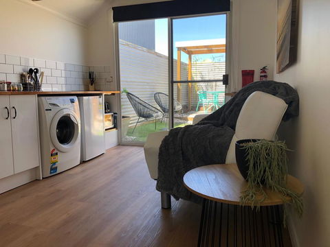 Tiny Tom - Hidden Beside The River Mersey - Dentist Find 0