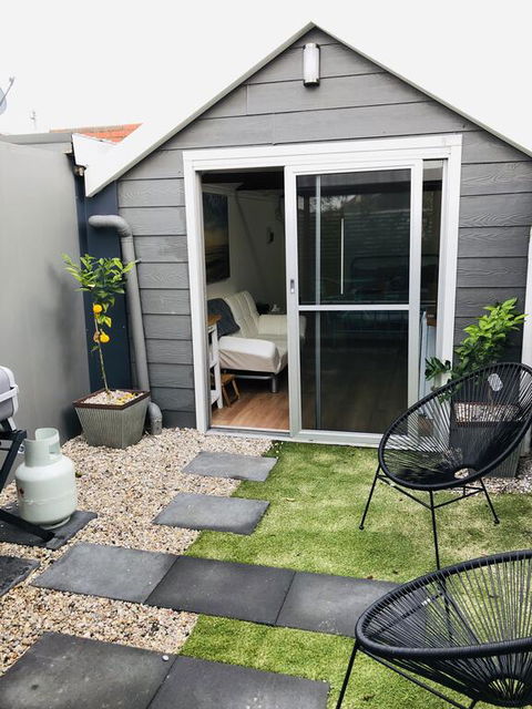 Tiny Tom - Hidden Beside The River Mersey - Dentist Find 3