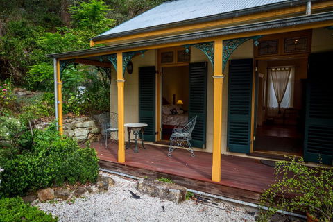 Tizzana Winery Bed And Breakfast - Dentist Find 3