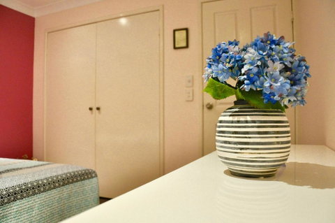 TL Warmest Homestay - Dentist Search 3