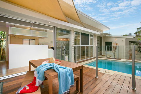 Toby's Beach House - Dentist Search 3