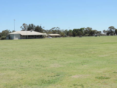 Tooleybuc Country Roads Motor Inn - Dentists Australia 0