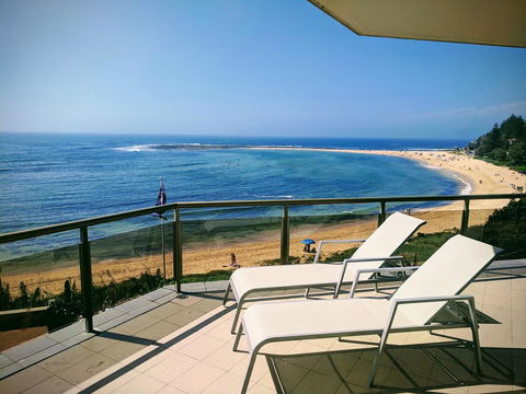Toowoon Bay Beachfront Apartment - Dentists Australia 0