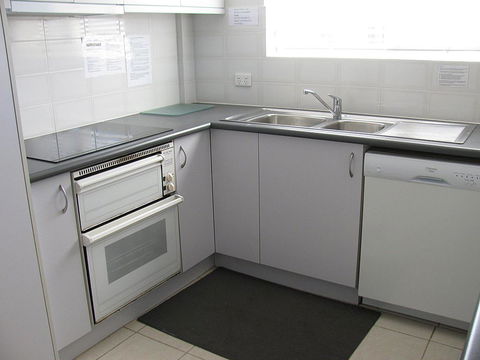 Toowoon Beach View 3br Villa 4 Just Steps To Beach With Views - Dentist Search 1