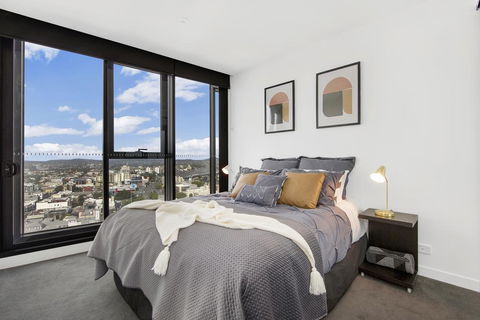 Top Level Envy- Views To Die For! - Dentist Search 3