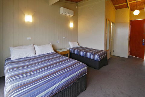 Torquay Hotel/Motel - Dentist Search 3