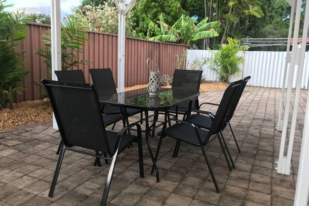 Townsville Wistaria Spacious Home