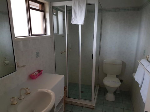Townview Motel - Dentists Australia 1