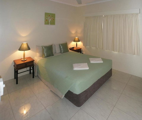Tradewinds McLeod Holiday Apartments - Dentist Find 2