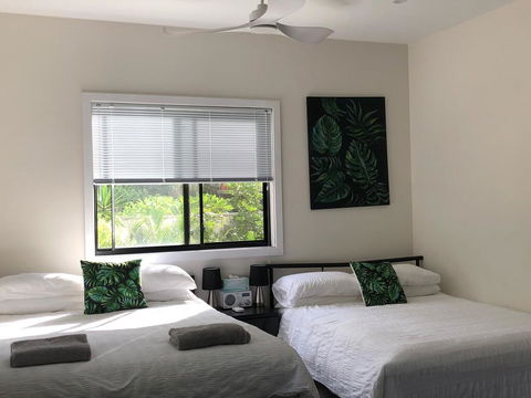 Tranquil Spa Retreat - Dentist Find 0