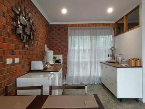Travellers Inn Kaniva - Dentist Find 2