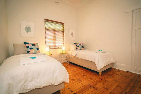 Treasure On Bagot-Free Wifi/Netflix-Close To CBD - Dentist Find 2