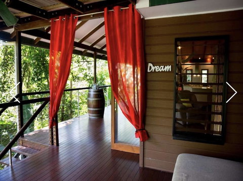 Treetops Retreat Cairns - Dentist Search 2