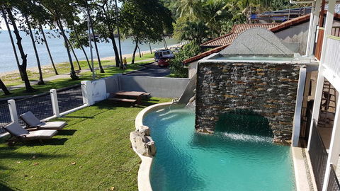 Trinity Beach House - Dentist Search 0