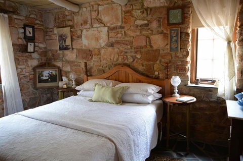 Trestrail Cottage B & B - Dentist Find 1